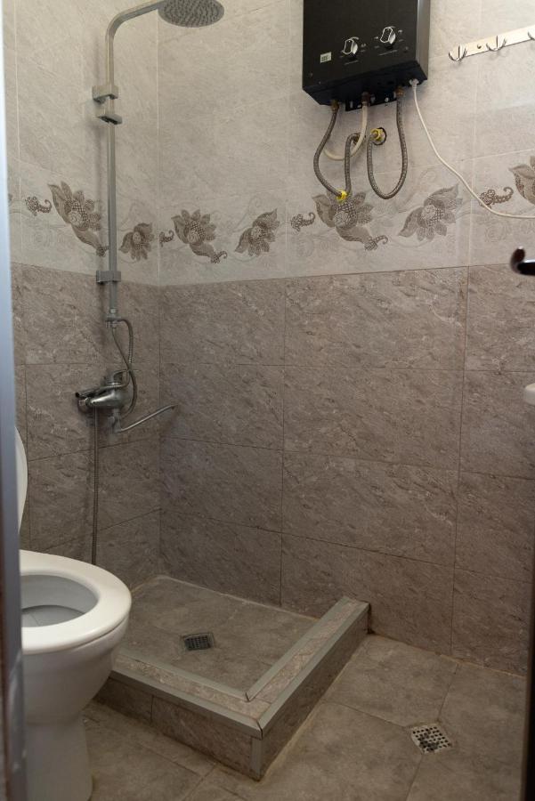 Wine House Hotel Tbilisi Ngoại thất bức ảnh