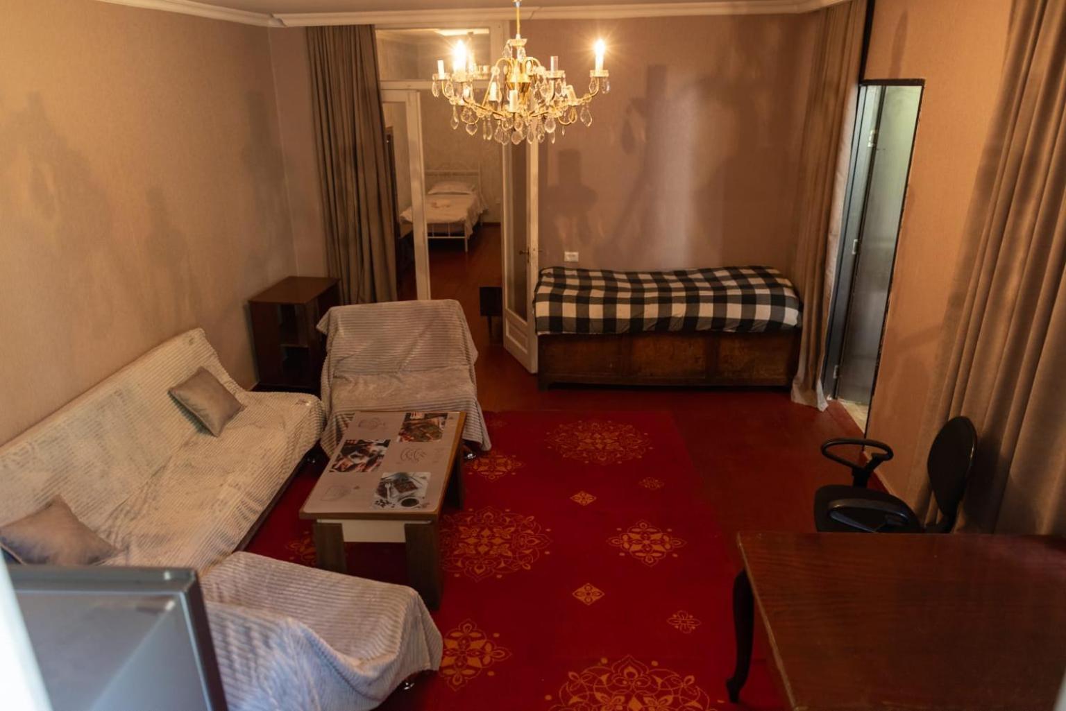Wine House Hotel Tbilisi Ngoại thất bức ảnh