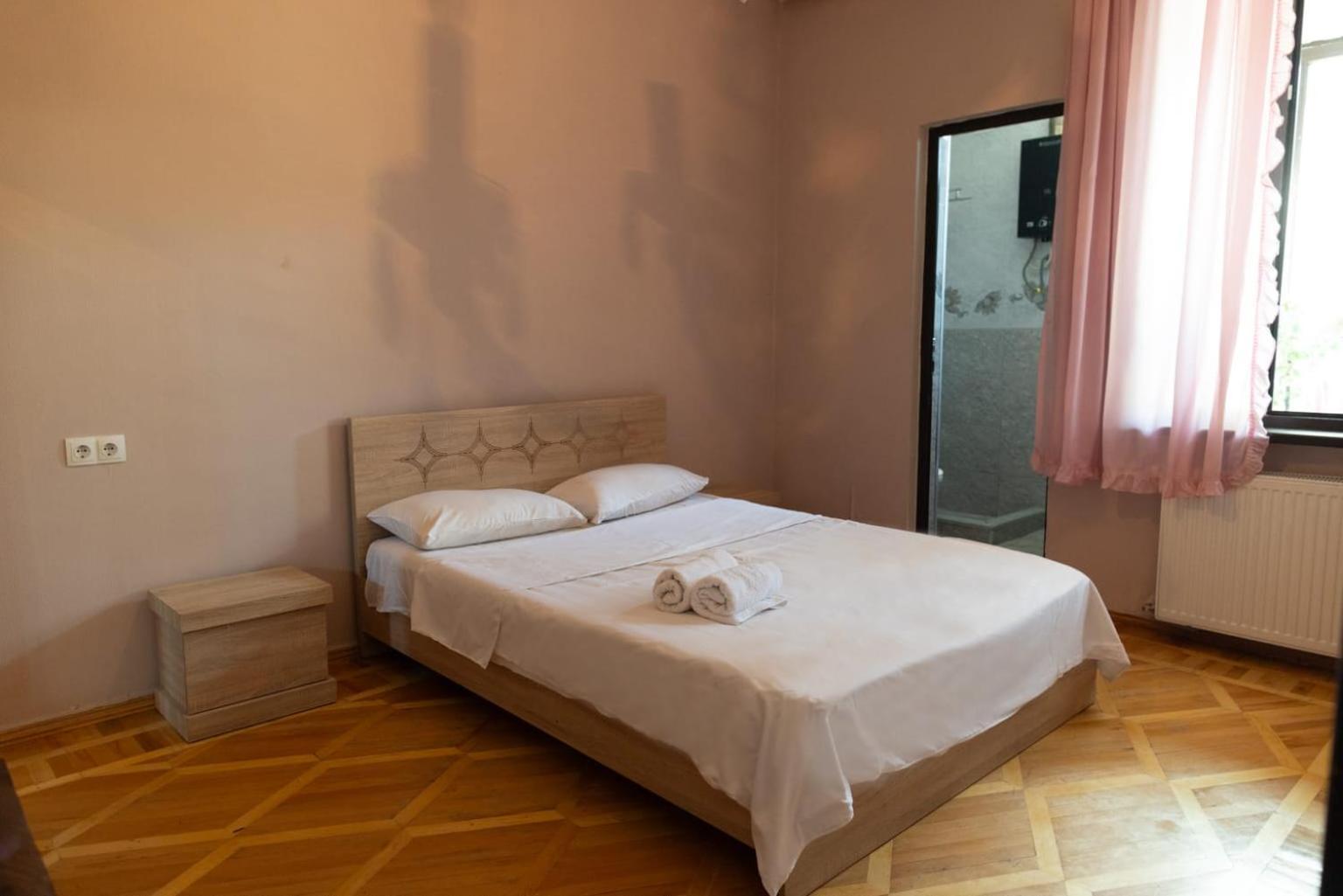 Wine House Hotel Tbilisi Ngoại thất bức ảnh