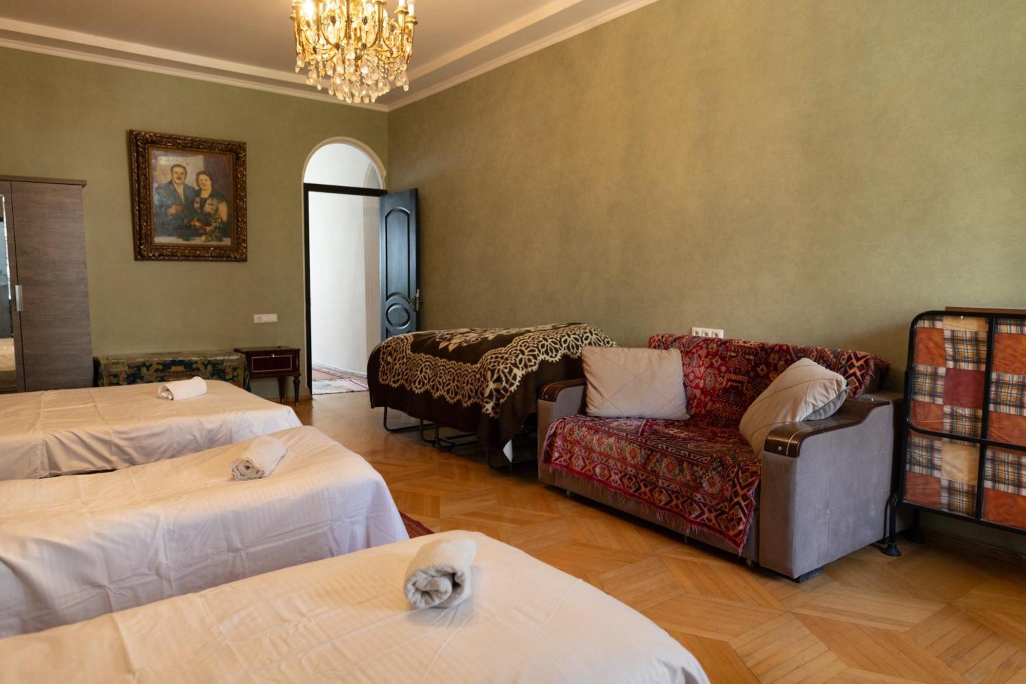 Wine House Hotel Tbilisi Phòng bức ảnh